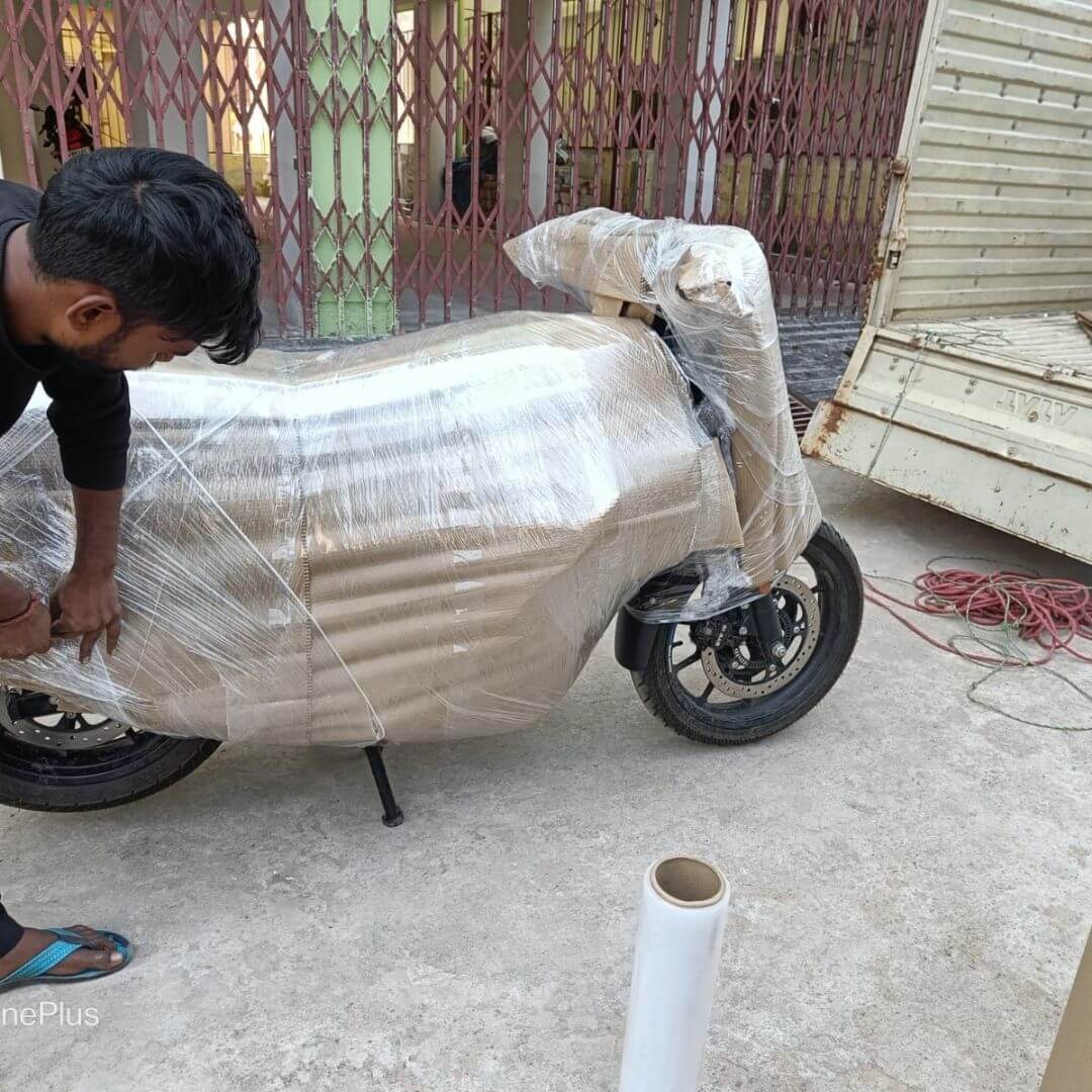 Luggage Transport and Courier Services From Chennai to Bangalore